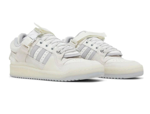 Tênis Adidas Low x Bad Bunny Fórum Buckle White