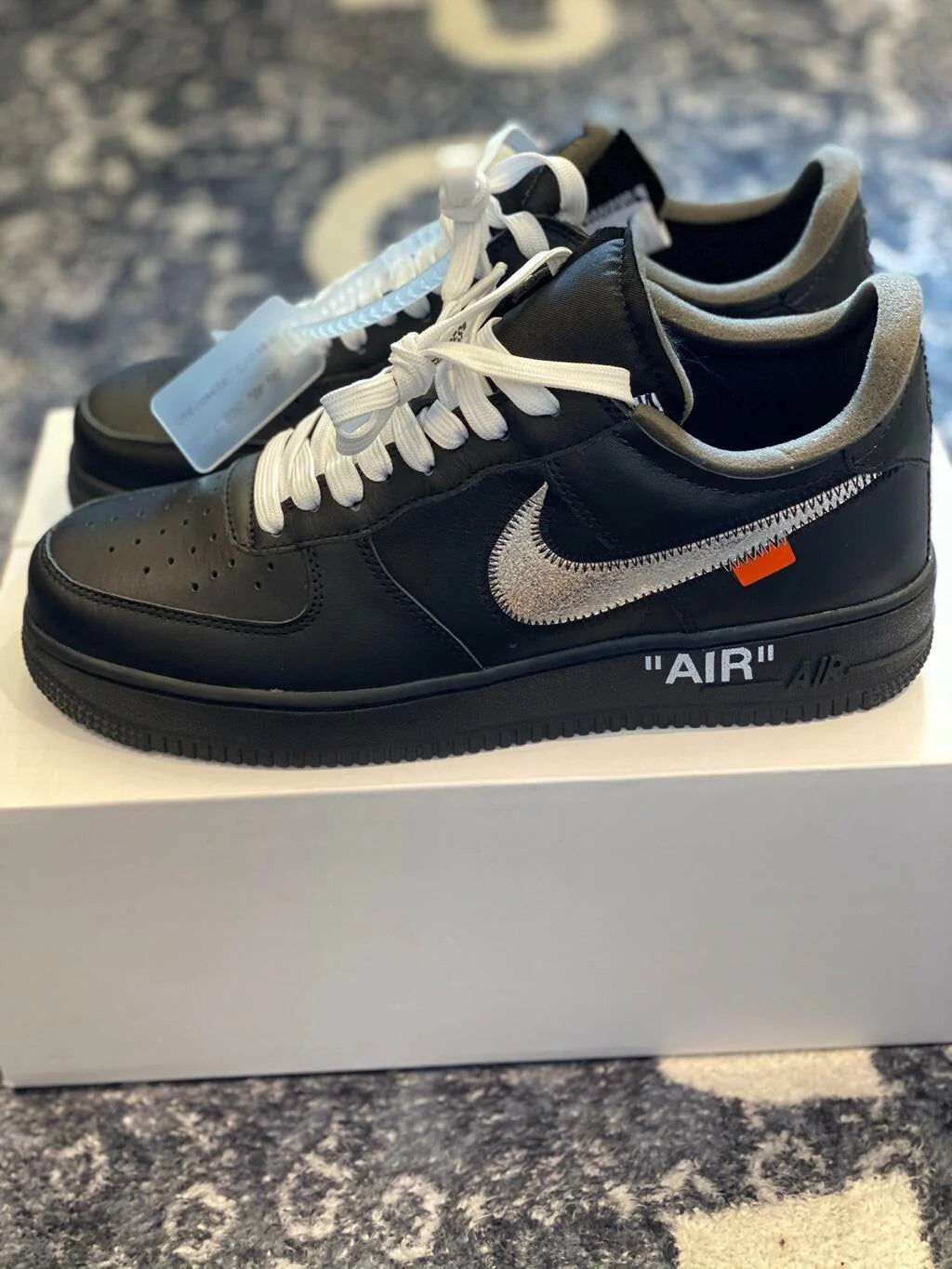 Nike Air Force 1 Low “MoMa” x Off-White