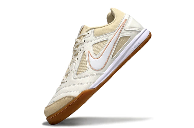 Nike Supreme Sb Gato IC Futsal