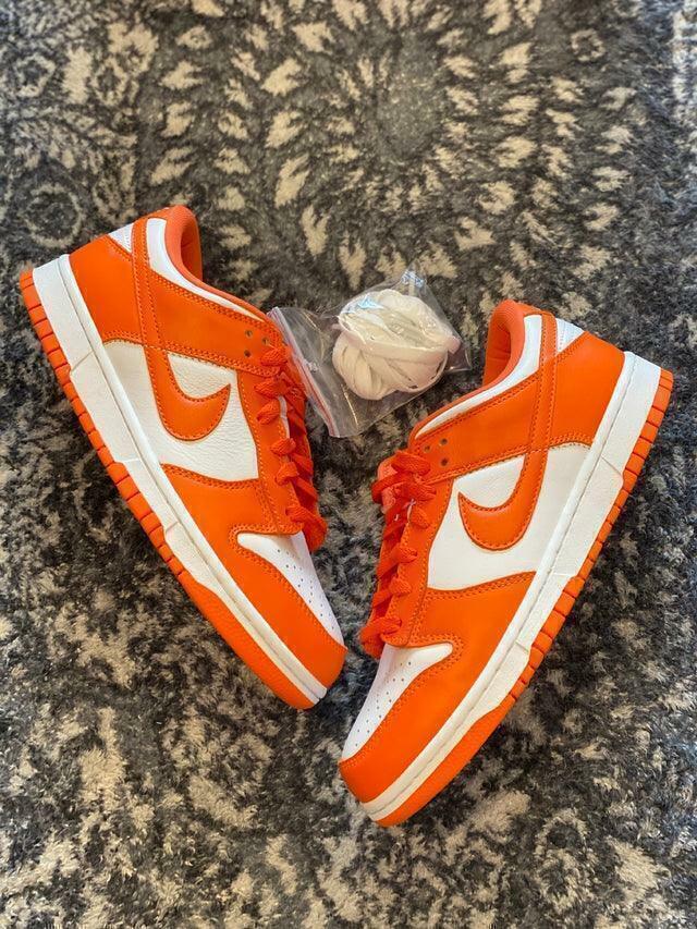 TENIS NIKE DUNK LOW SP "SYRACUSE"