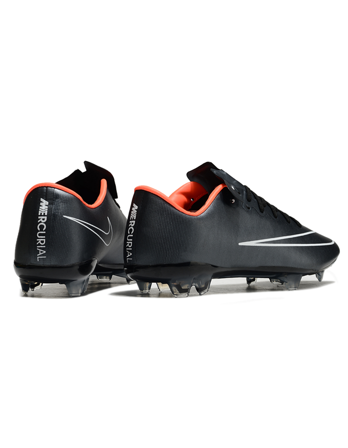 Chuteira Campo Nike Retrô Mercurial Vapor 10 FG Preta