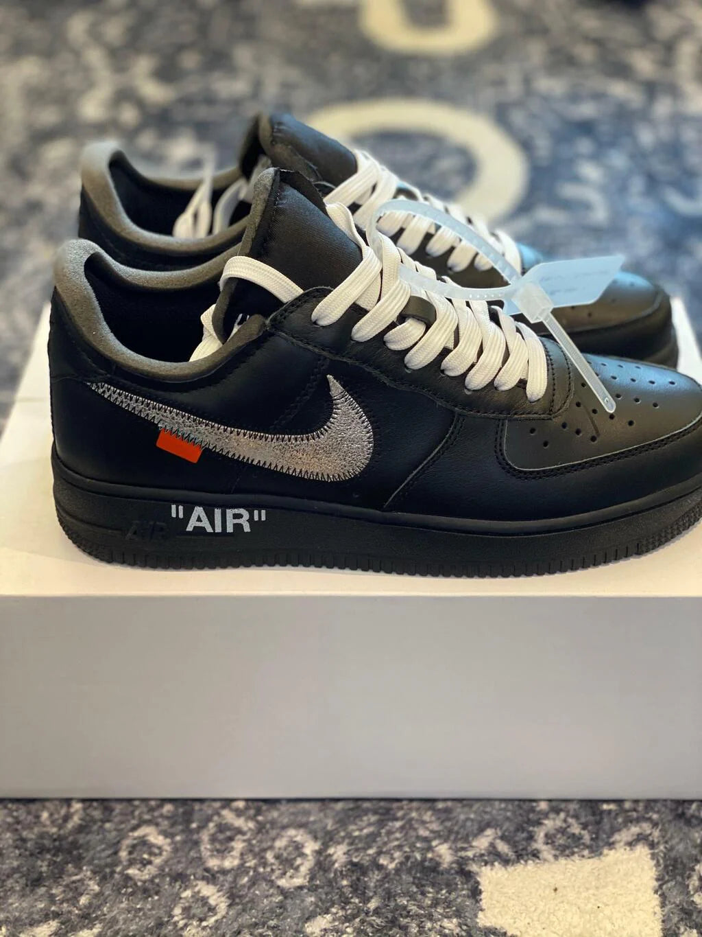 Nike Air Force 1 Low “MoMa” x Off-White