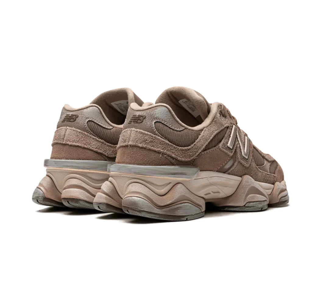 New Balance 9060 "Mushroom Brown" Marrom
