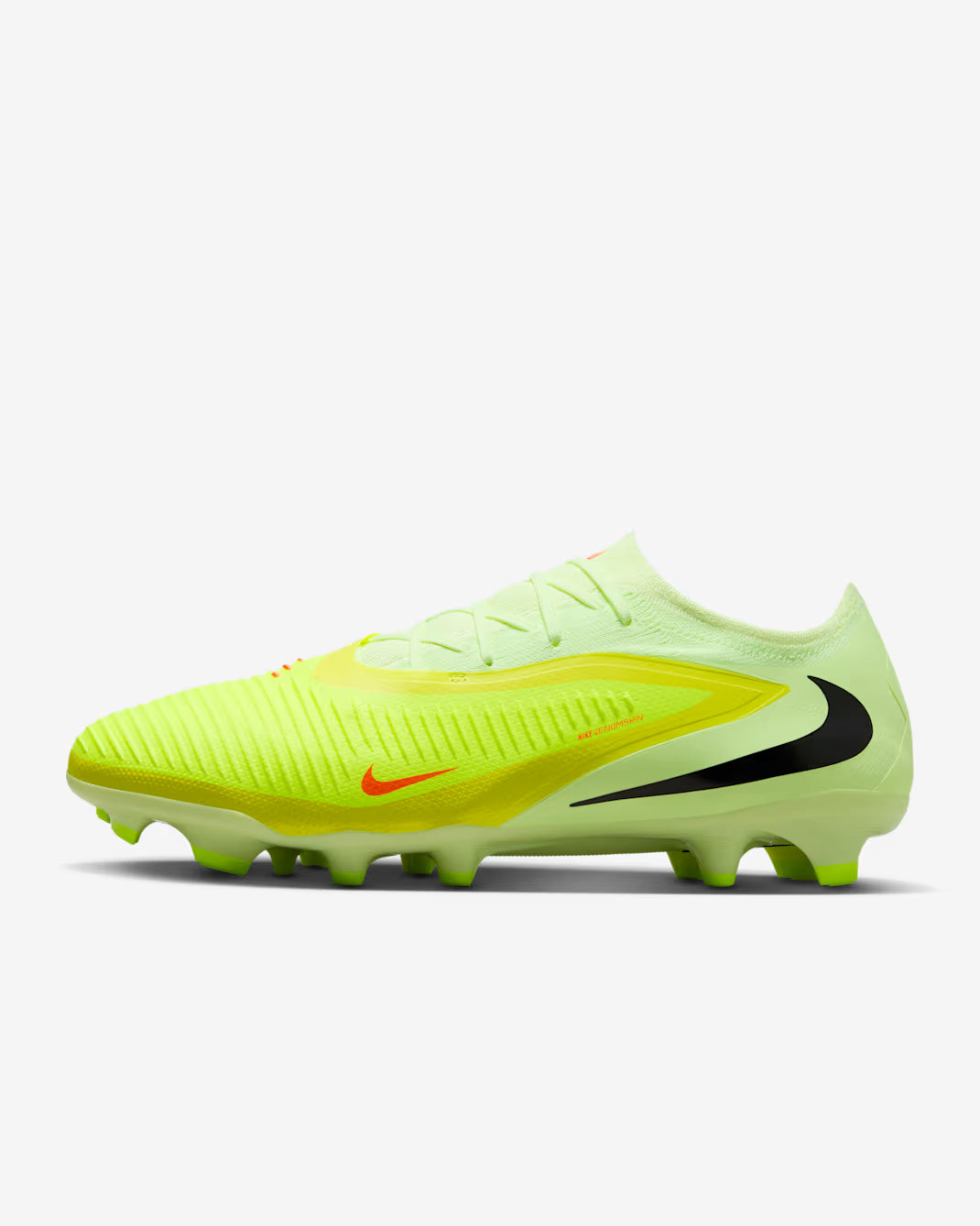 Chuteira Campo Nike Phantom 6 Low Pro