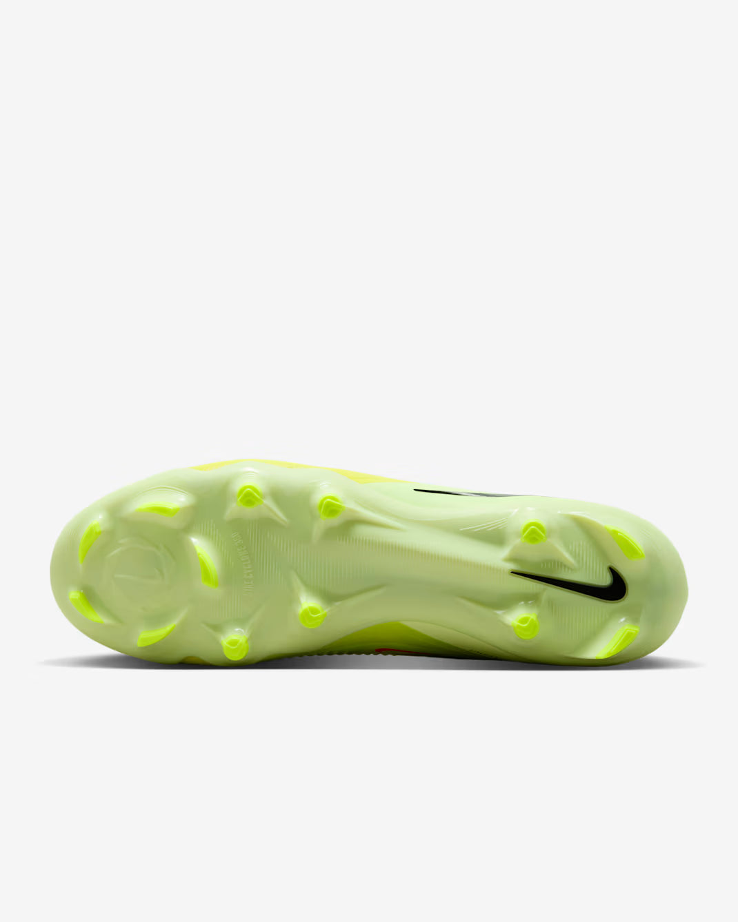 Chuteira Campo Nike Phantom 6 Low Pro