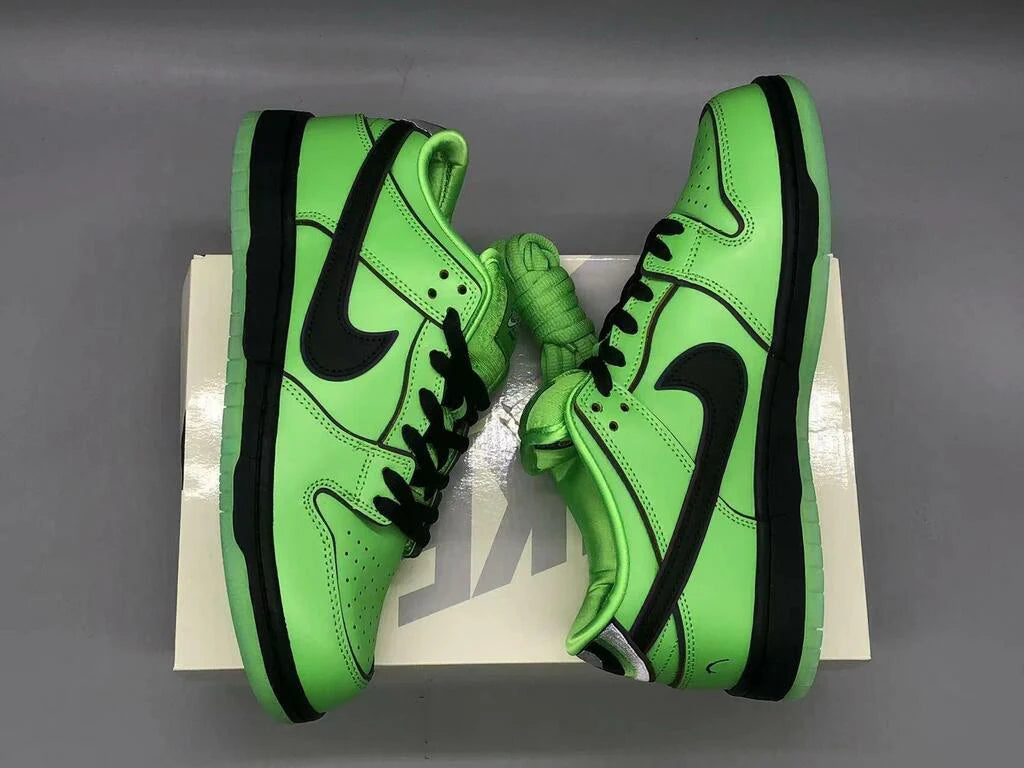 Nike SB Dunk Low The Powerpuff Girls