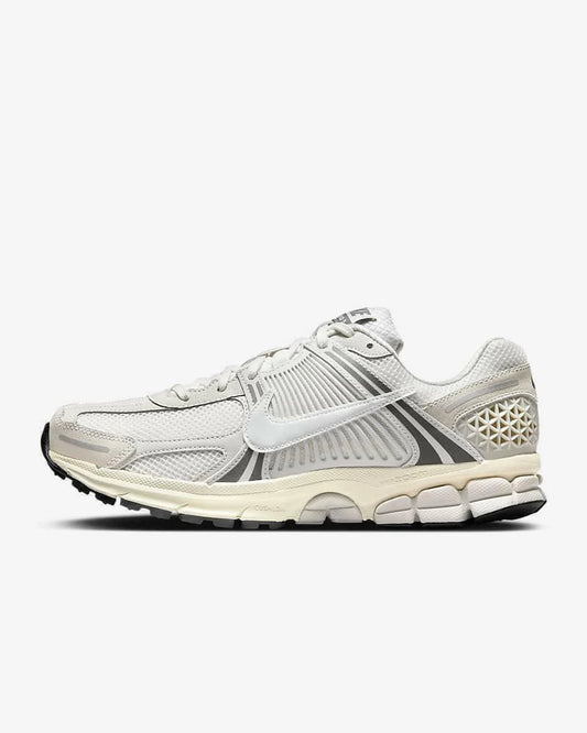 Tênis Nike Zoom Vomero 5