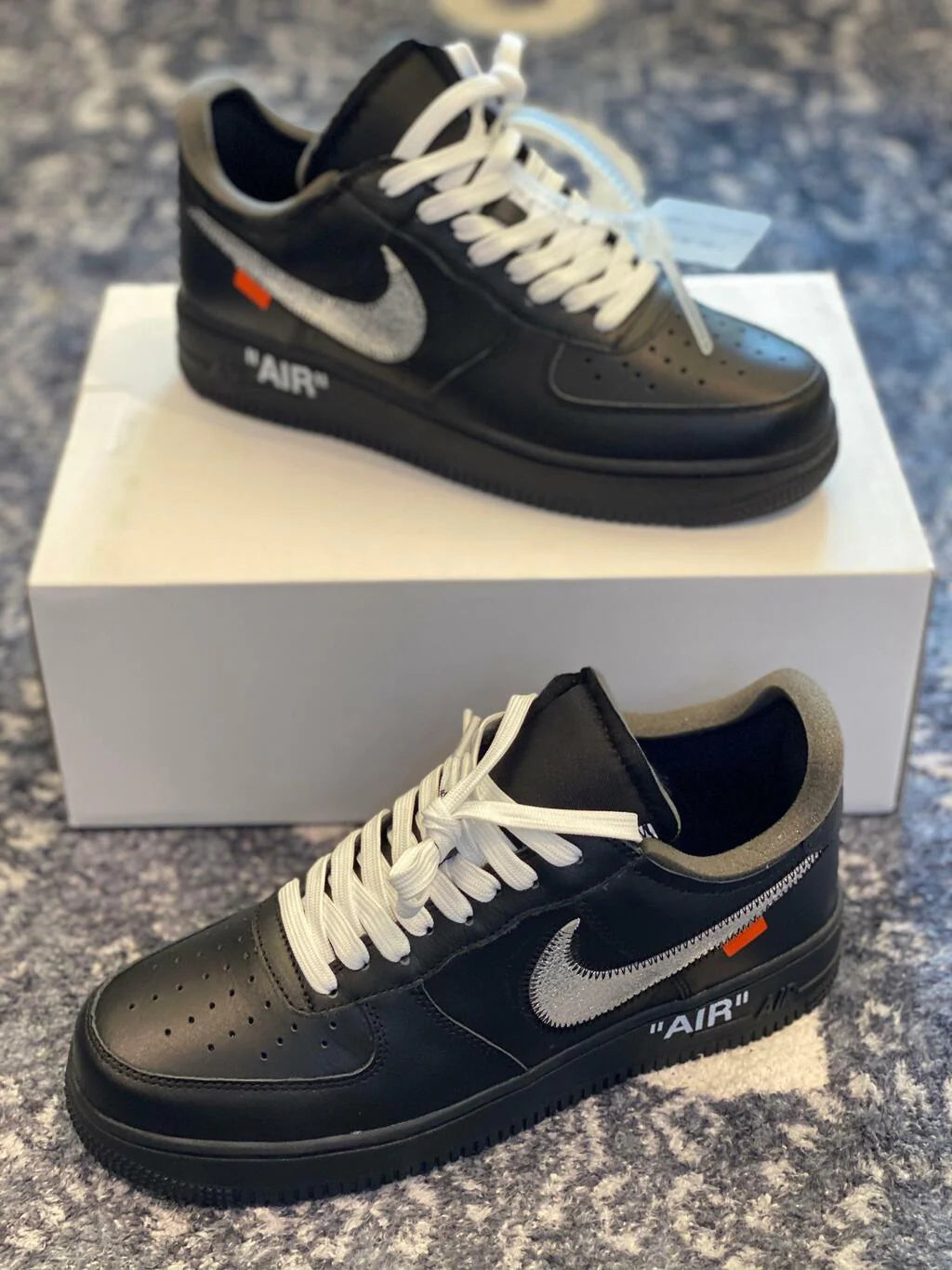 Nike Air Force 1 Low “MoMa” x Off-White