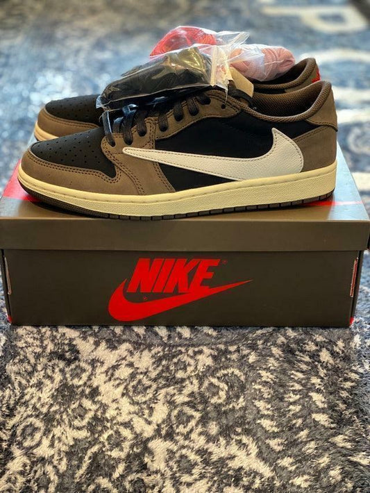 Nike Air Jordan 1 Low x Travis Scott Mocha