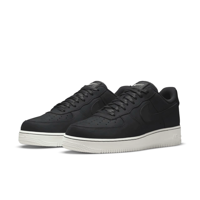 Tenis Nike Air Force 1 Off Noir